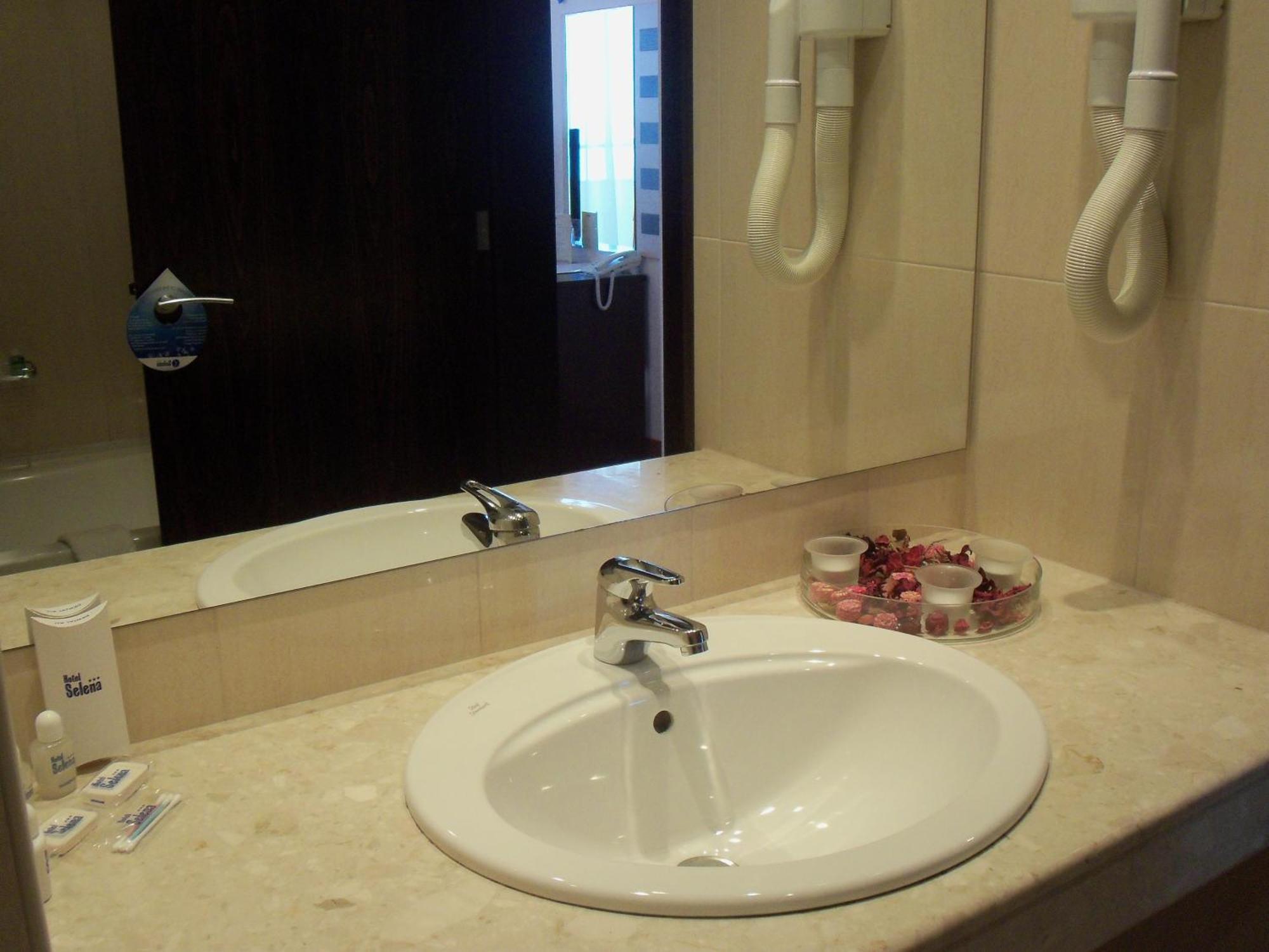 Selena Hotel Sozopol Esterno foto